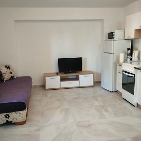 Apartment And Rooms Markovic เซนญ์ ภายนอก รูปภาพ