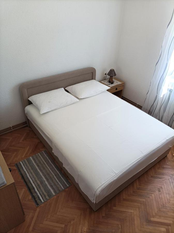 Apartment And Rooms Markovic เซนญ์ ภายนอก รูปภาพ