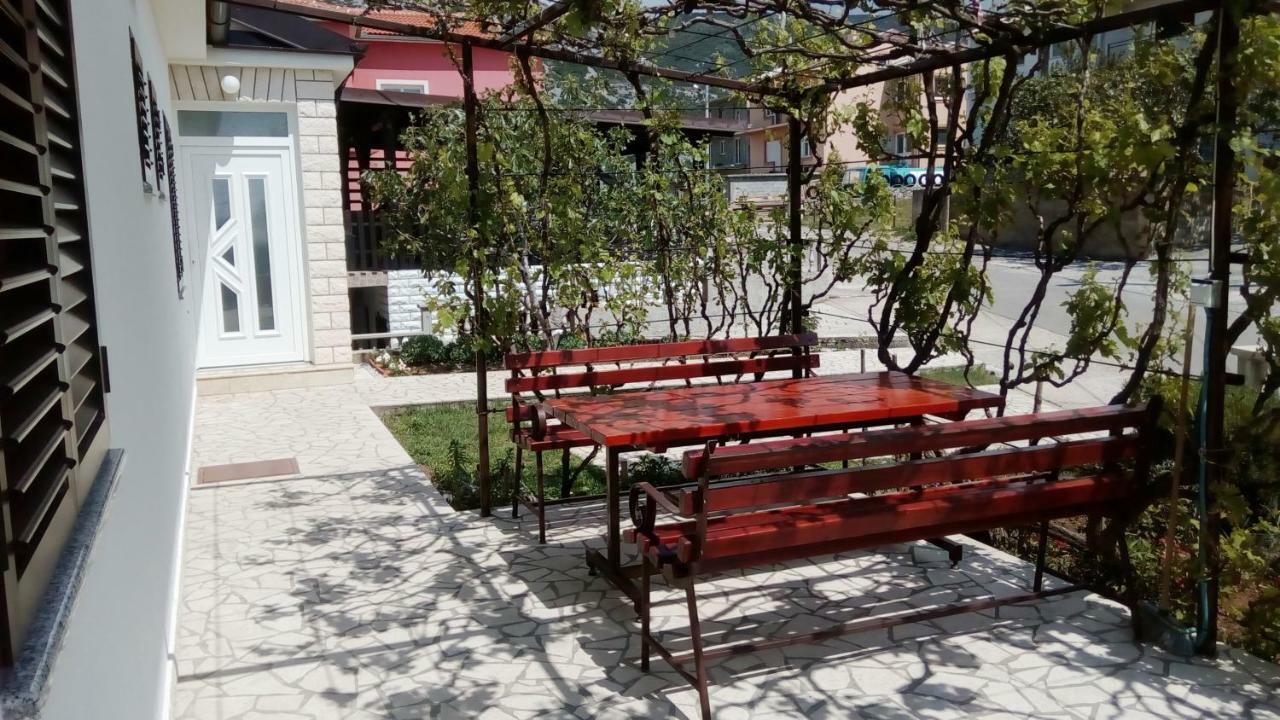 Apartment And Rooms Markovic เซนญ์ ภายนอก รูปภาพ