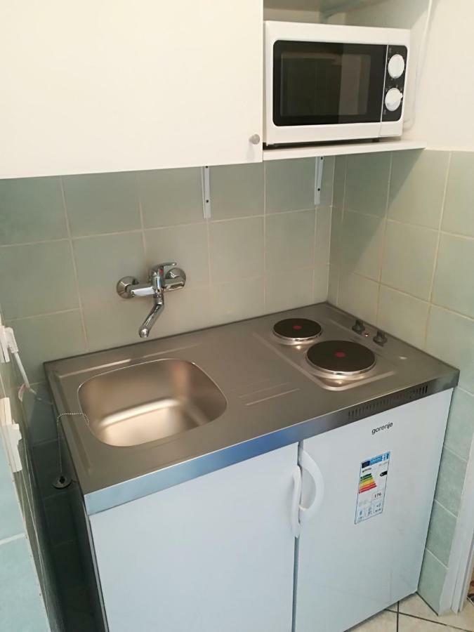 Apartment And Rooms Markovic เซนญ์ ภายนอก รูปภาพ